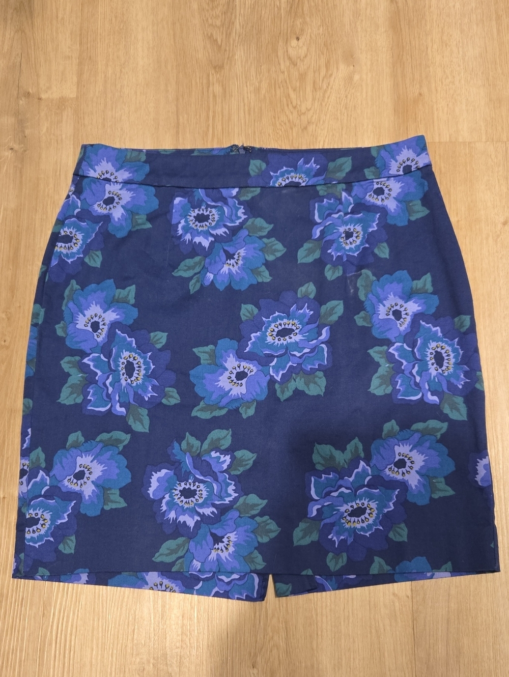 GAP Navy Mini Skirt with Purple Floral Print